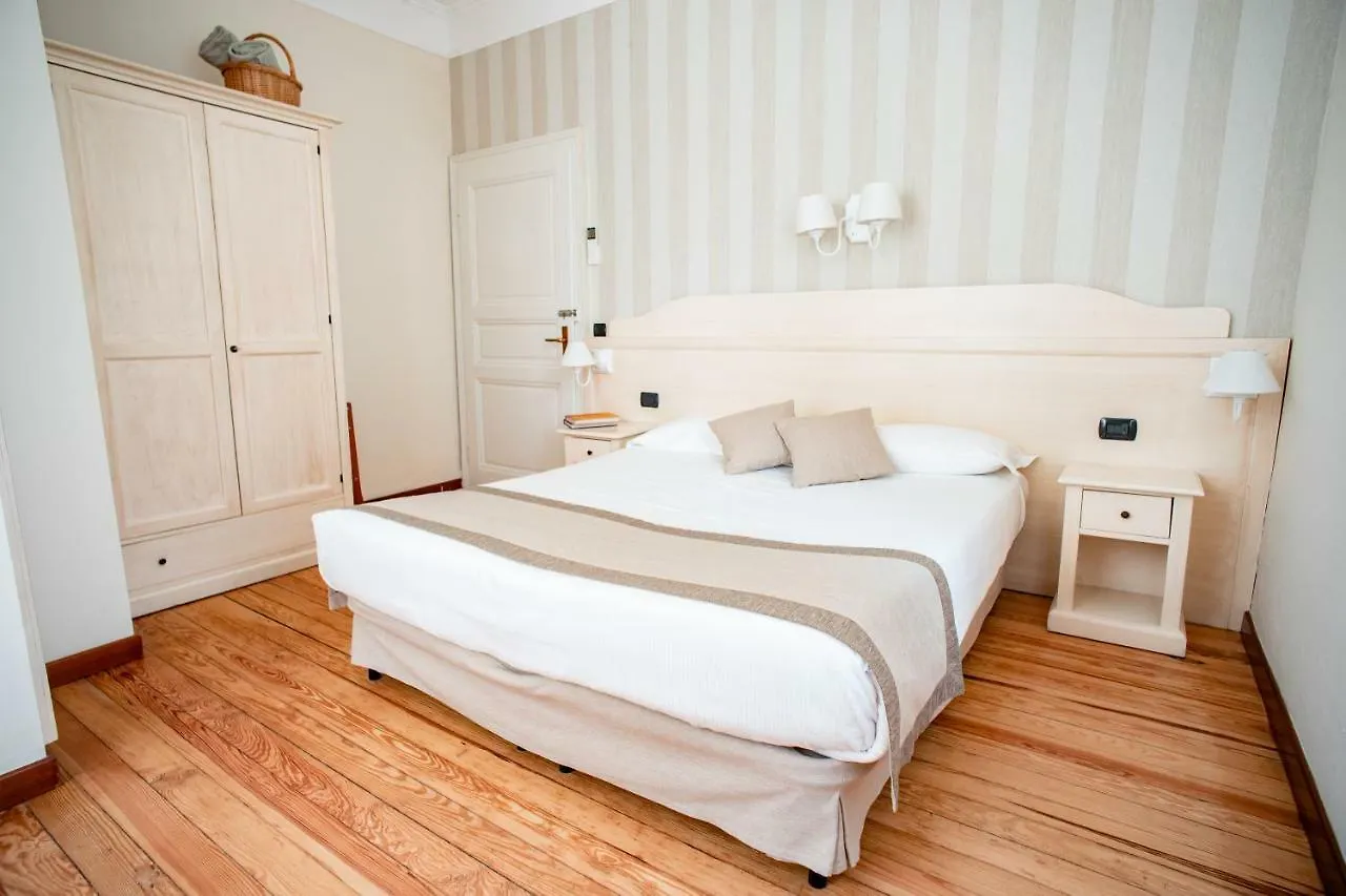 Hotel Villa Aurora Lezzeno